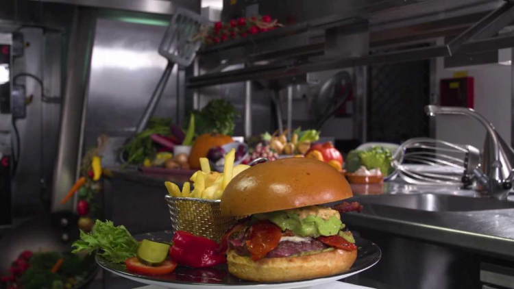 "Totalement Toqués" web-reeks, Aflevering 6 - The Avocado Burger