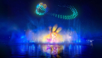 Avondspektakel Cascade of Lights in Disneyland Paris
