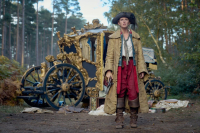Disney+ onthult de eerste beelden voor de langverwachte Britse Original "Renegade Nell"