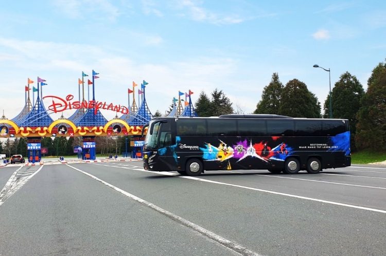 Met de bus naar Disneyland Paris