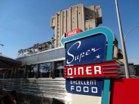 Super Diner