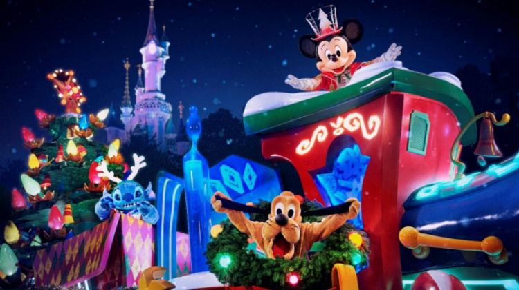 Disney Enchanted Christmas van 12 november 2022 tot 8 januari 2023 in Disneyland® Paris!